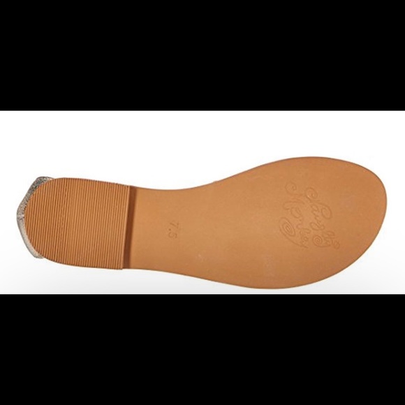 Naughty monkey gold gladiator style sandal nib - Picture 4 of 4